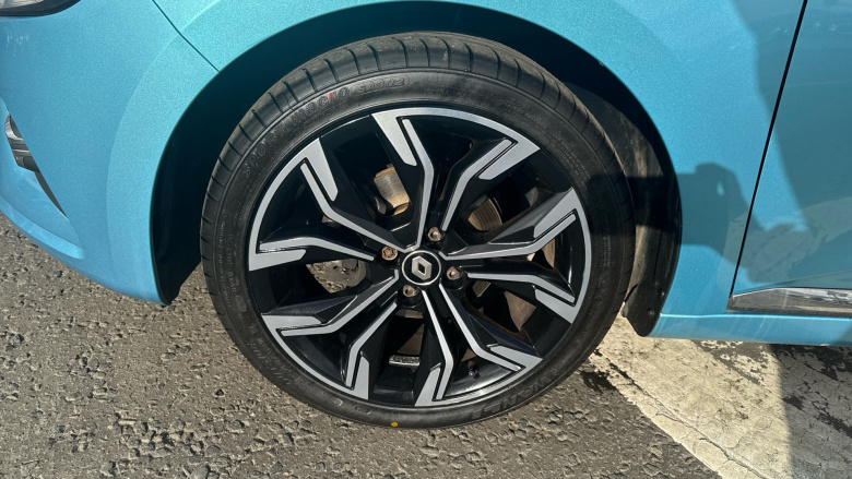 Renault Clio 1.0 TCe 90 S Edition 5dr Petrol Hatchback